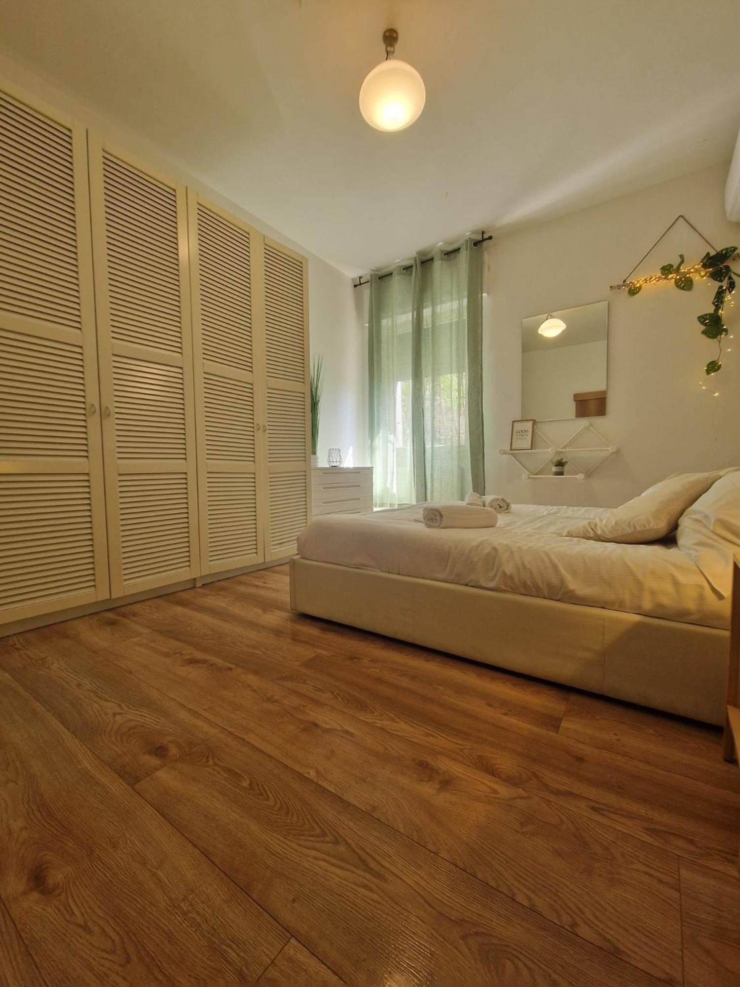 Bellavista Flat - The House Of Travelers Apartment Como Bagian luar foto